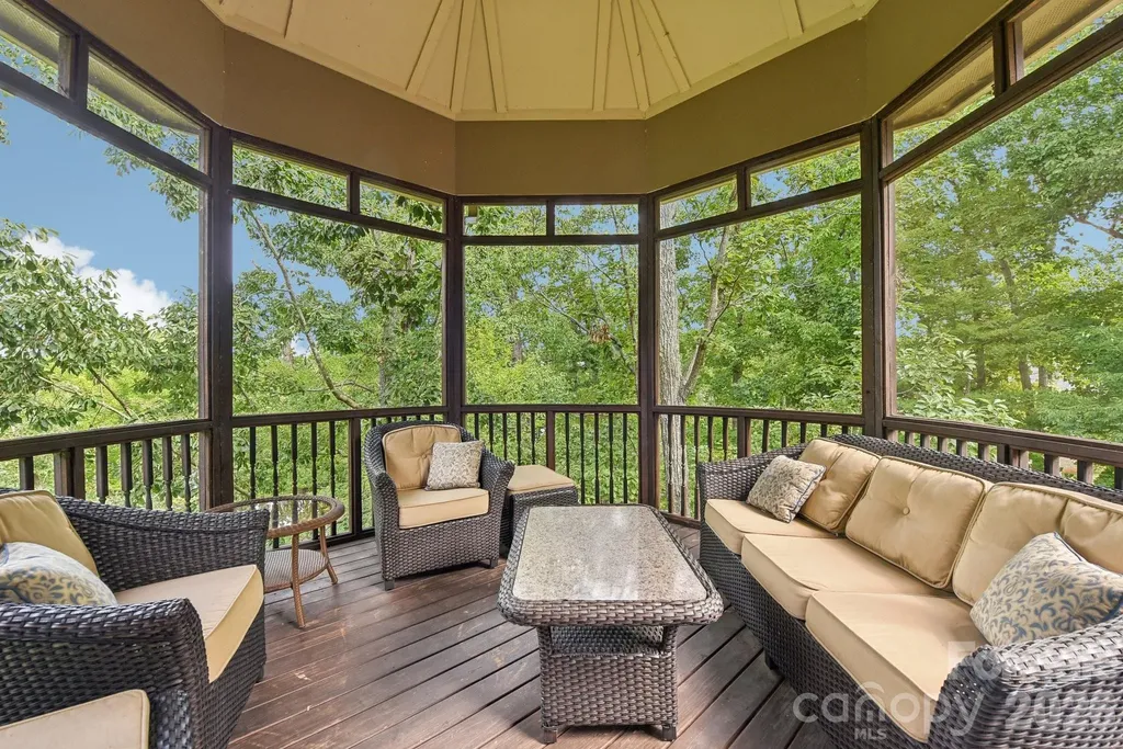 1430 Rocky Cove Lane Denton NC 27239