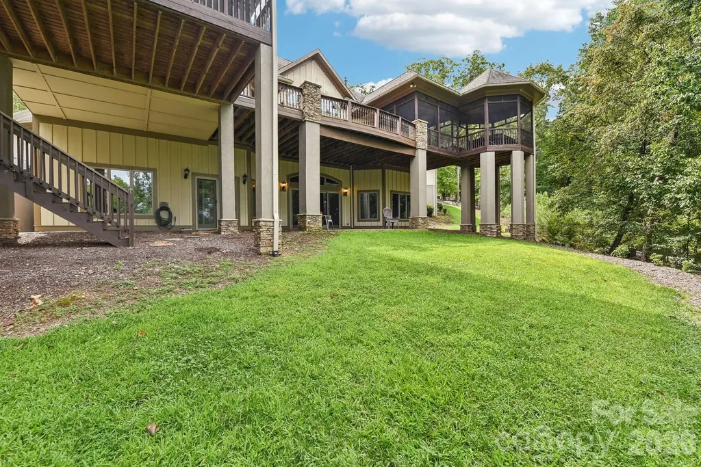 1430 Rocky Cove Lane Denton NC 27239