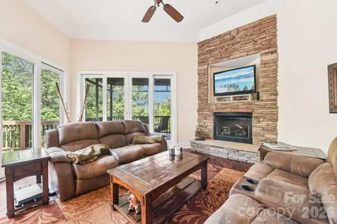 1430 Rocky Cove Lane Denton NC 27239