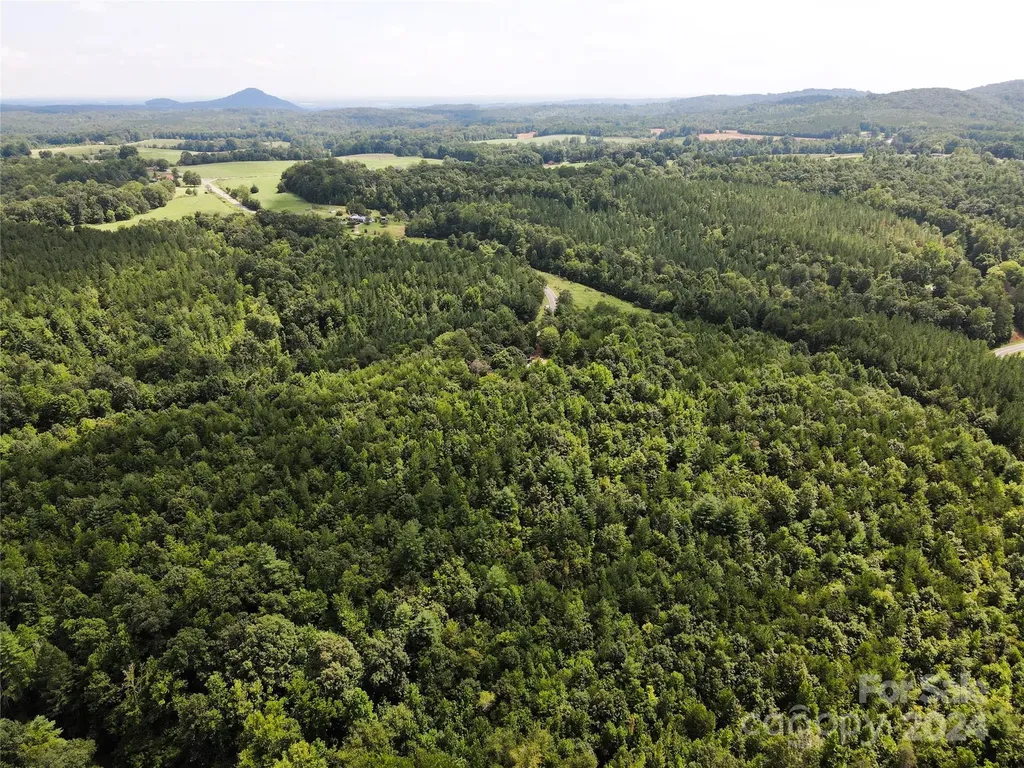 5157 Rhoney Road Connelly Springs NC 28612