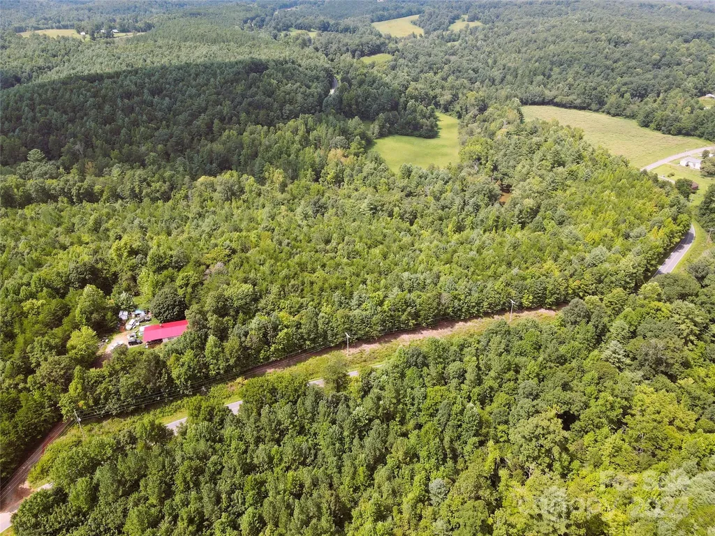 5157 Rhoney Road Connelly Springs NC 28612