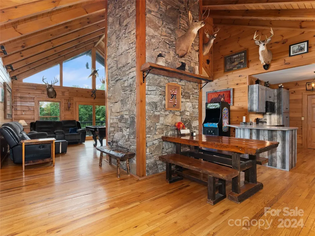 80 Austins Trail Canton NC 28716