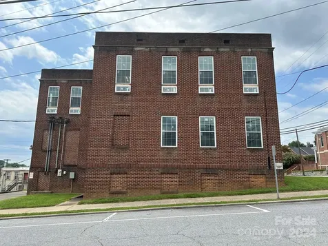 901 Ashe Avenue NW Lenoir NC 28645