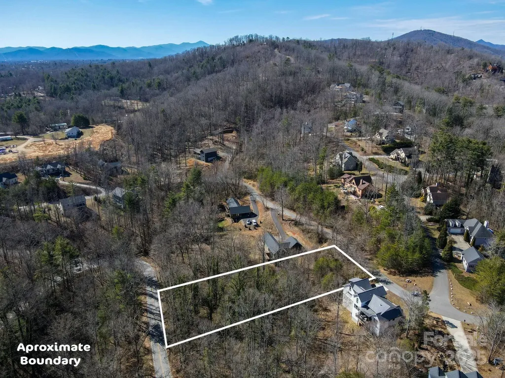 28 Wind Stone Drive Asheville NC 28804