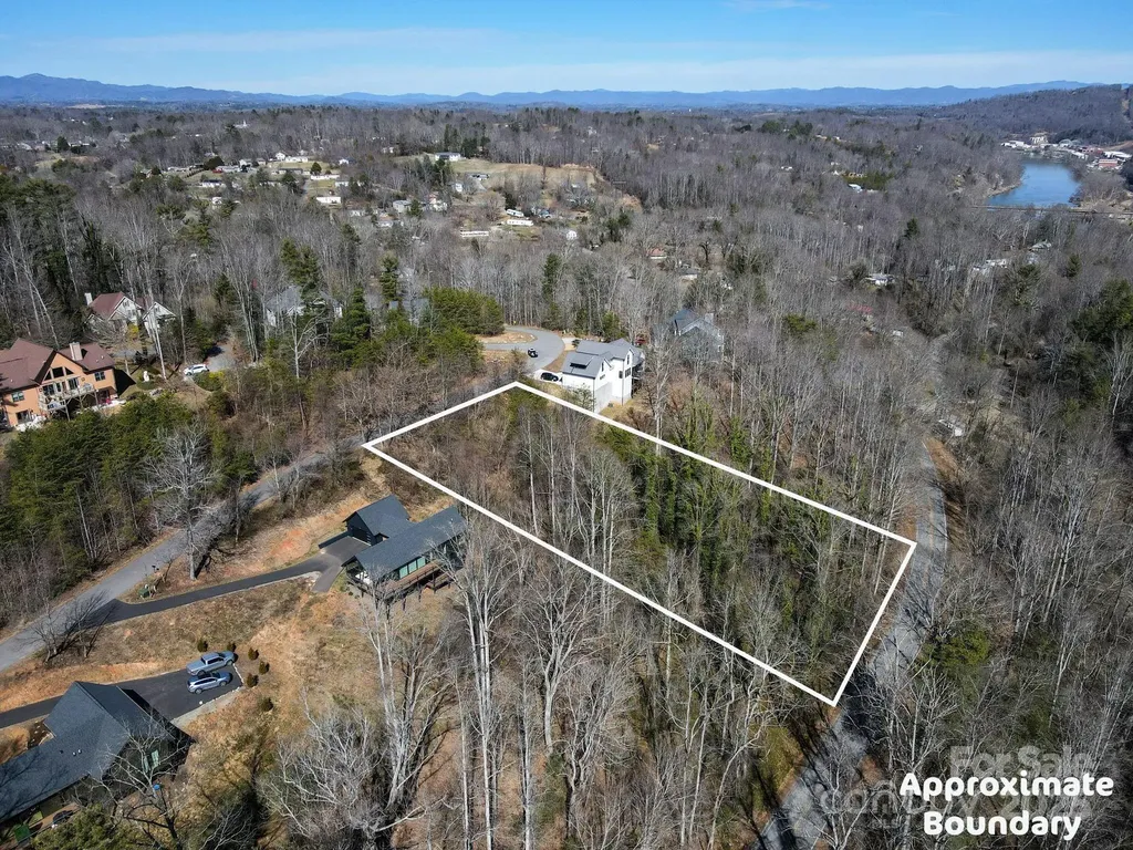 28 Wind Stone Drive Asheville NC 28804