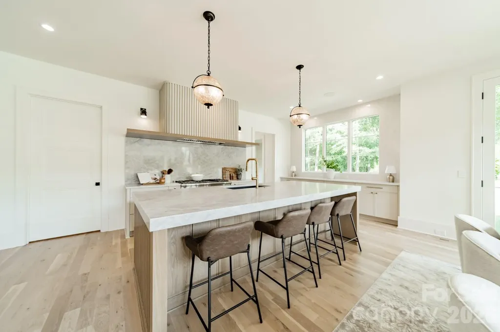 8022 Litaker Manor Court Charlotte NC 28270