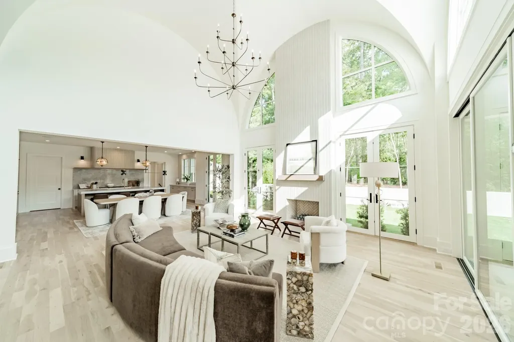 8022 Litaker Manor Court Charlotte NC 28270