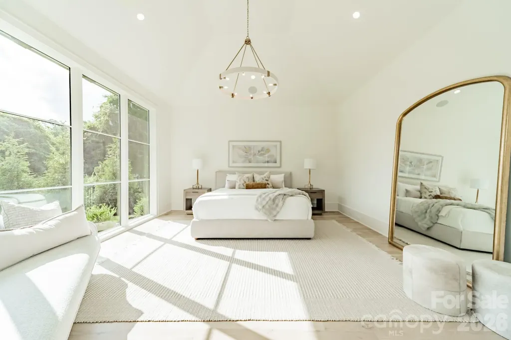 8022 Litaker Manor Court Charlotte NC 28270