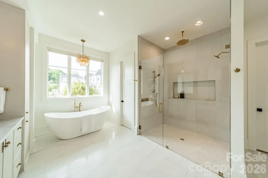 8022 Litaker Manor Court Charlotte NC 28270