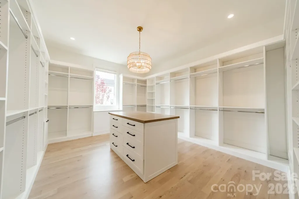 8022 Litaker Manor Court Charlotte NC 28270
