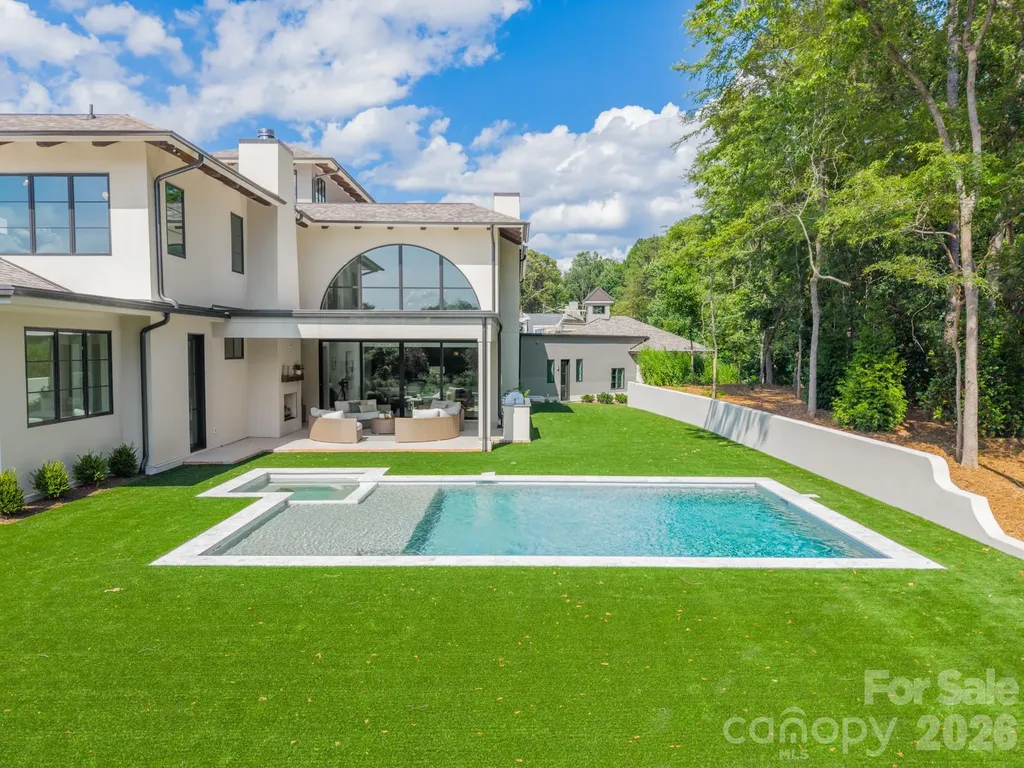 8022 Litaker Manor Court Charlotte NC 28270