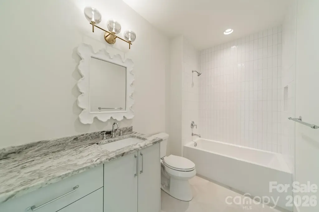 8022 Litaker Manor Court Charlotte NC 28270