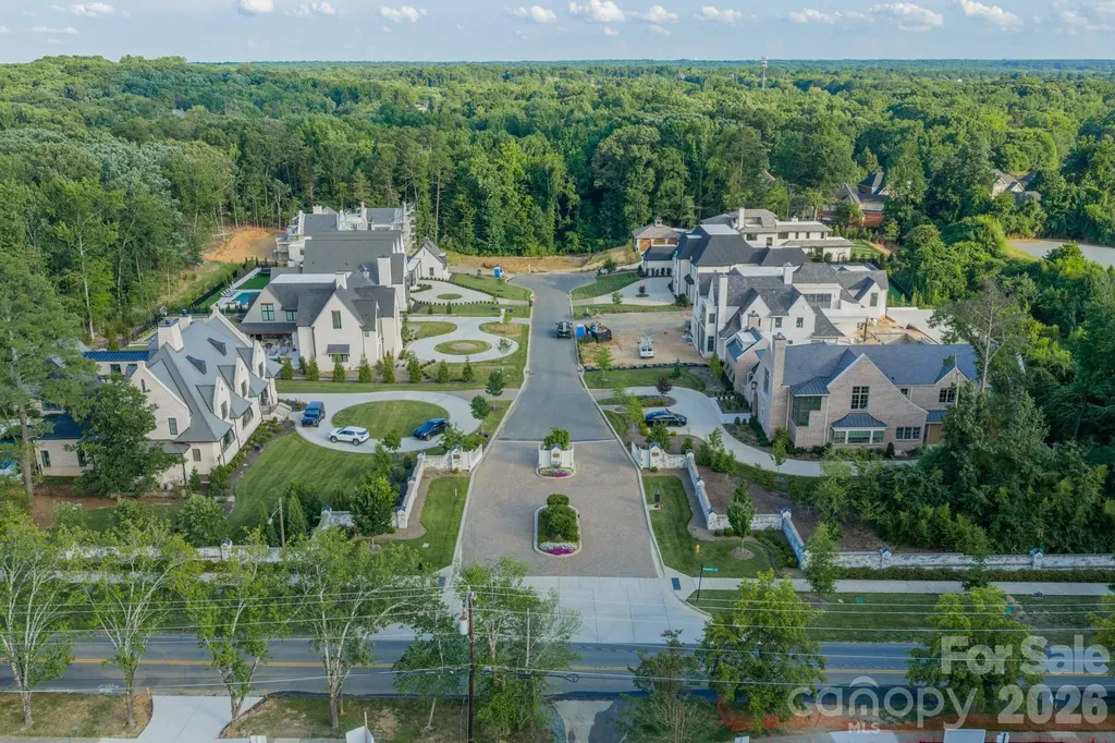 8022 Litaker Manor Court Charlotte NC 28270