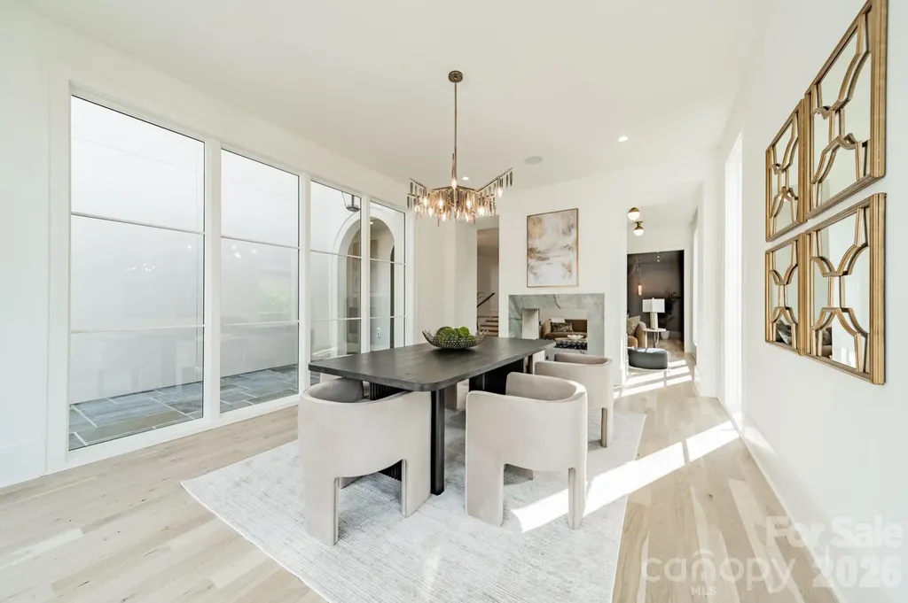 8022 Litaker Manor Court Charlotte NC 28270