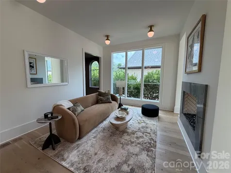 8022 Litaker Manor Court Charlotte NC 28270