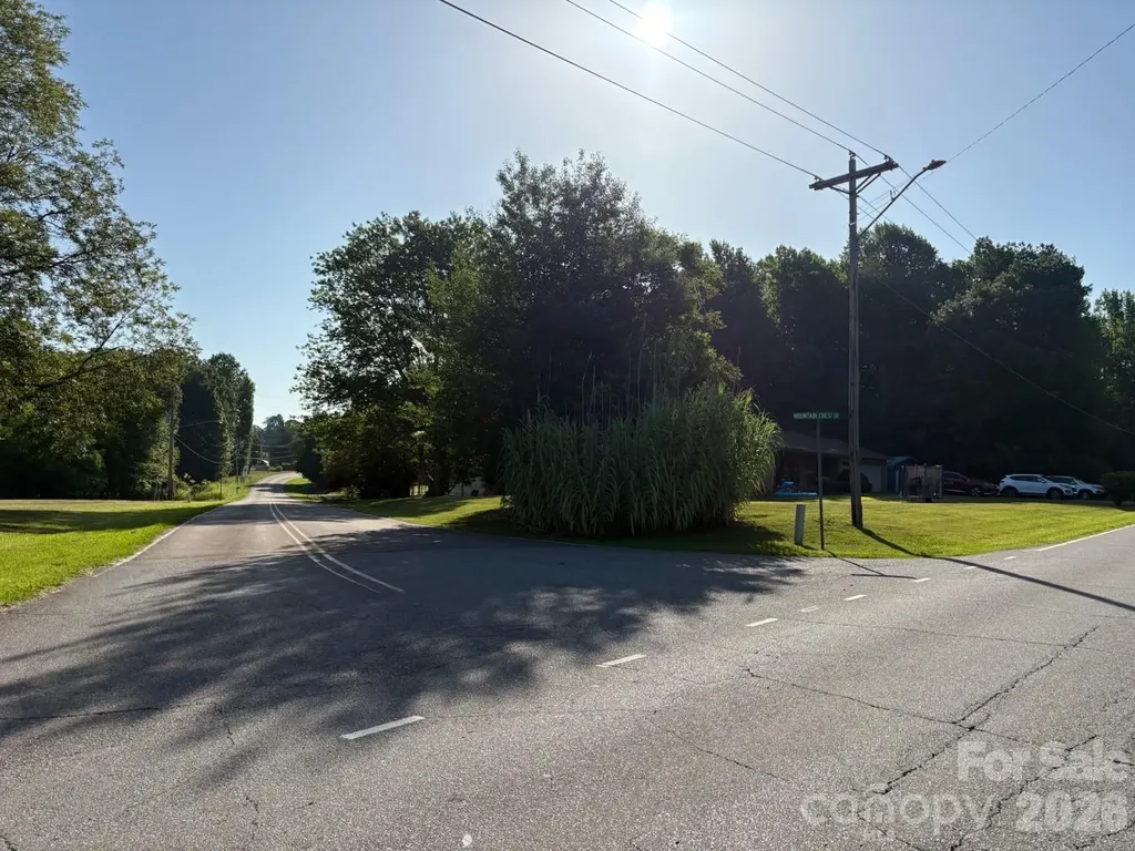 810 Mountain Crest Drive Kings Mountain NC 28086