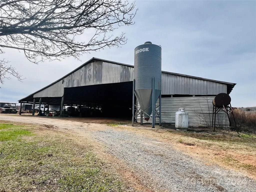 3425 Zion Church Road Hickory NC 28602