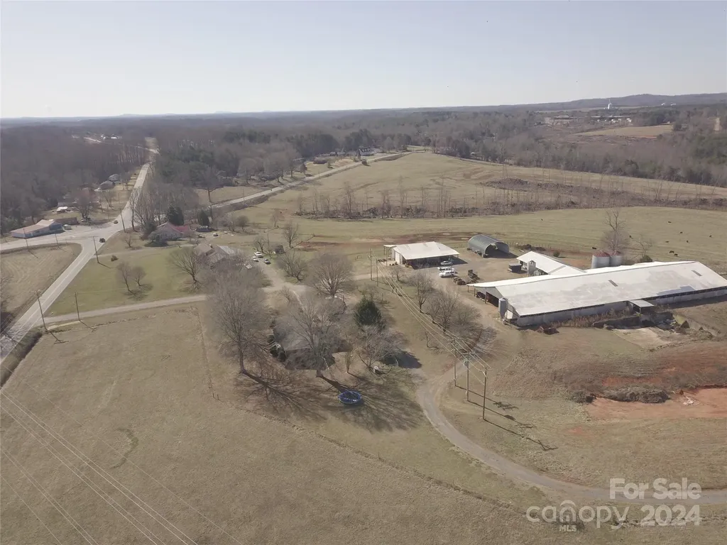 3425 Zion Church Road Hickory NC 28602