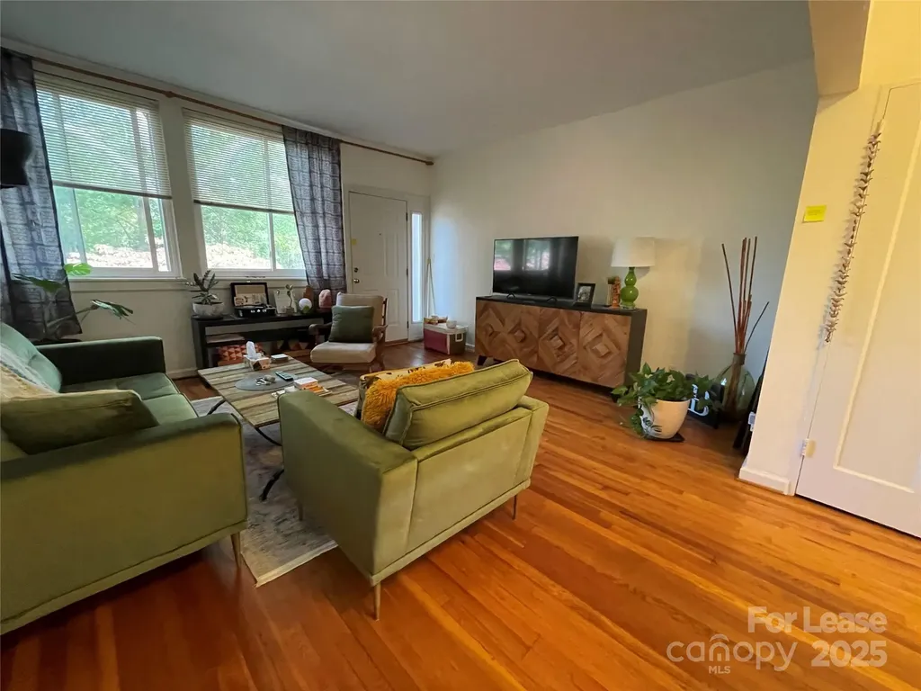 2513 Vail Avenue Charlotte NC 28207