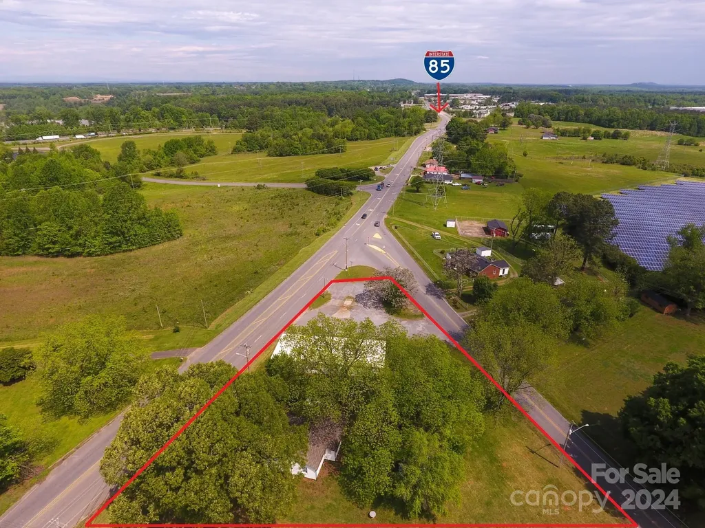 1003 York Road Kings Mountain NC 28086