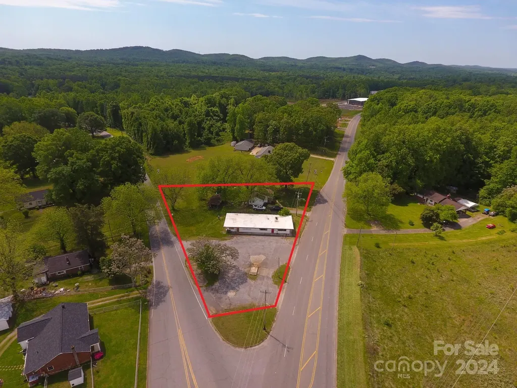 1003 York Road Kings Mountain NC 28086
