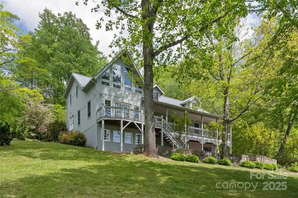 116 Sams Branch Road Candler NC 28715