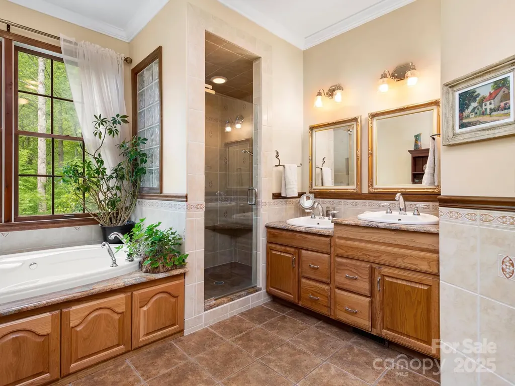116 Sams Branch Road Candler NC 28715