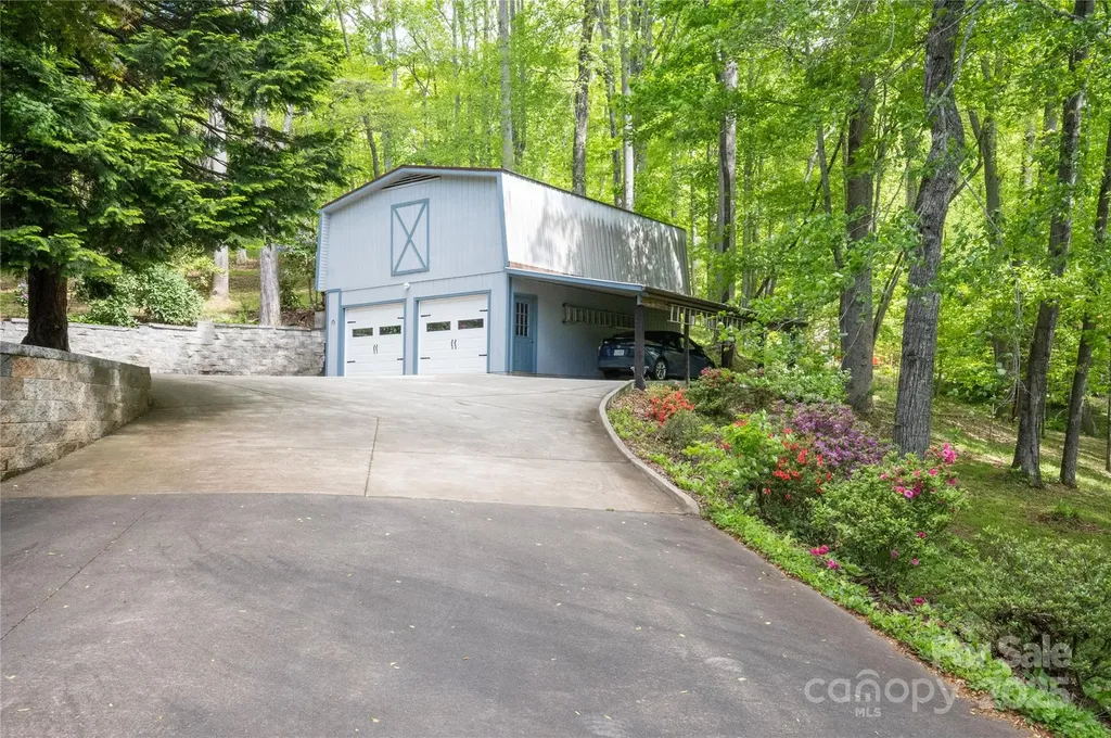 116 Sams Branch Road Candler NC 28715