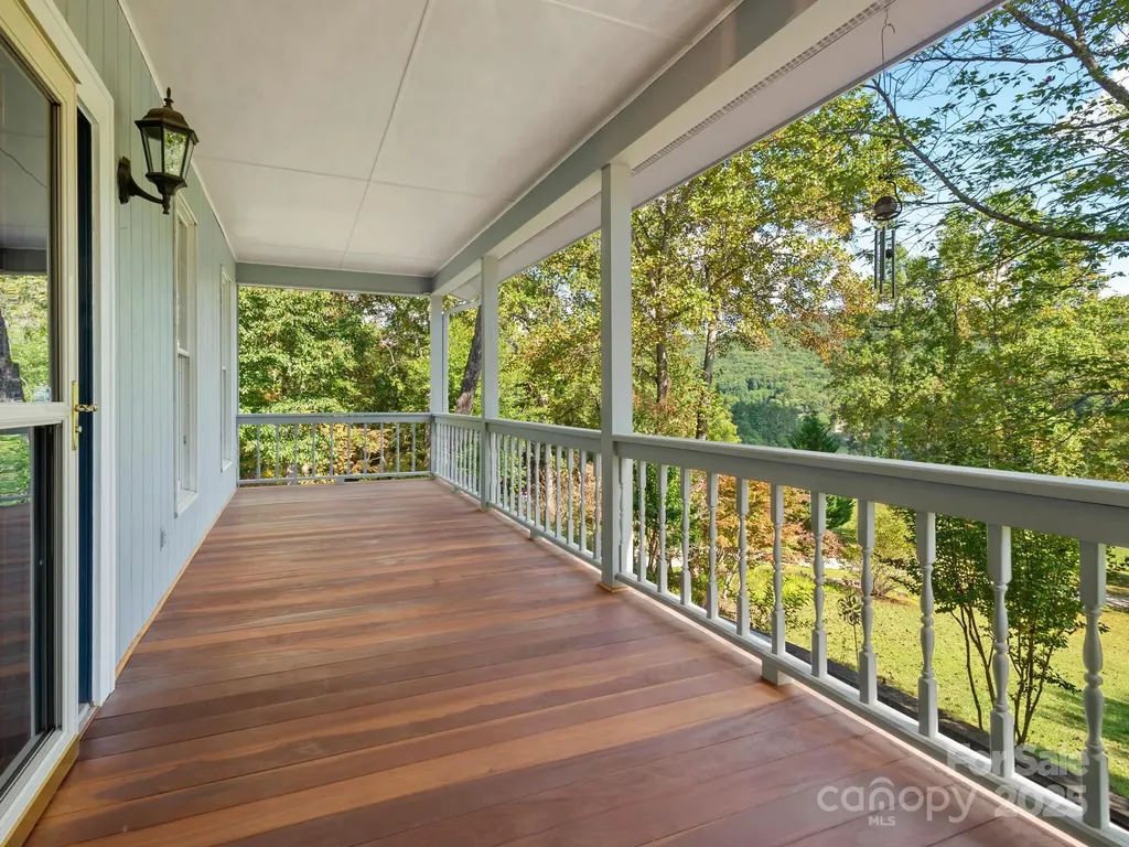 116 Sams Branch Road Candler NC 28715