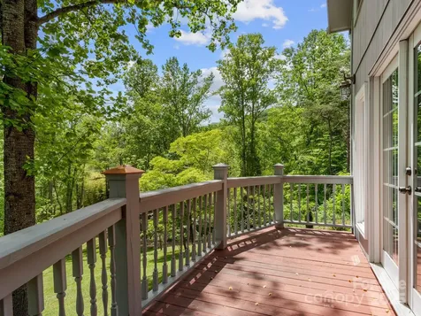 116 Sams Branch Road Candler NC 28715