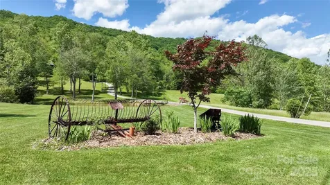 116 Sams Branch Road Candler NC 28715