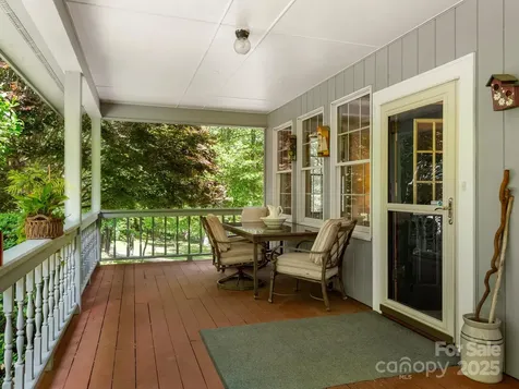 116 Sams Branch Road Candler NC 28715