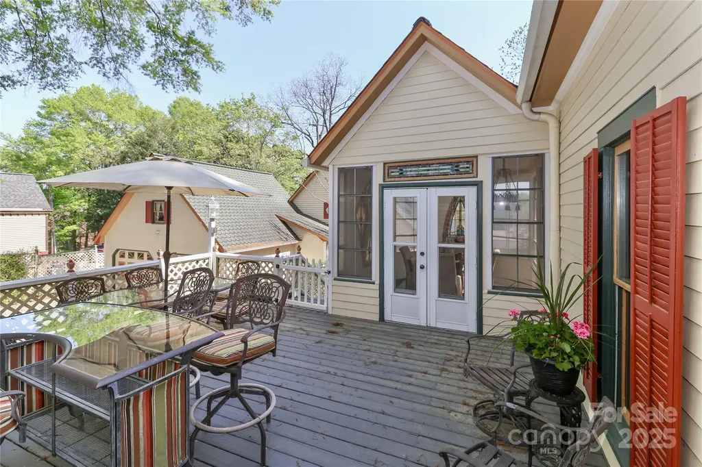 235 Walnut Street Statesville NC 28677