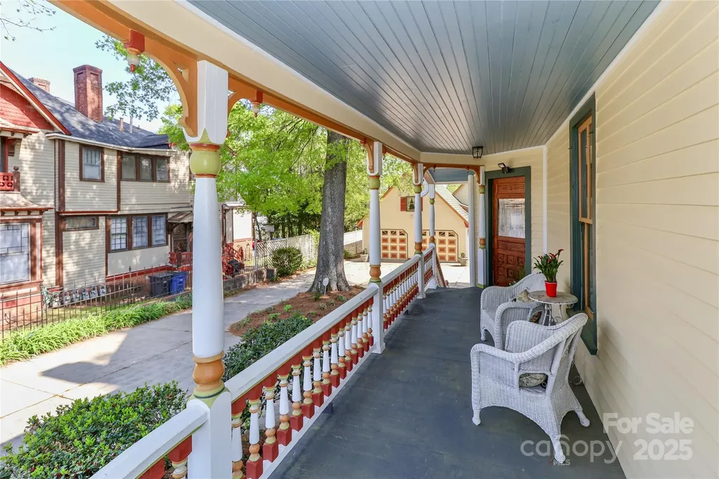 235 Walnut Street Statesville NC 28677