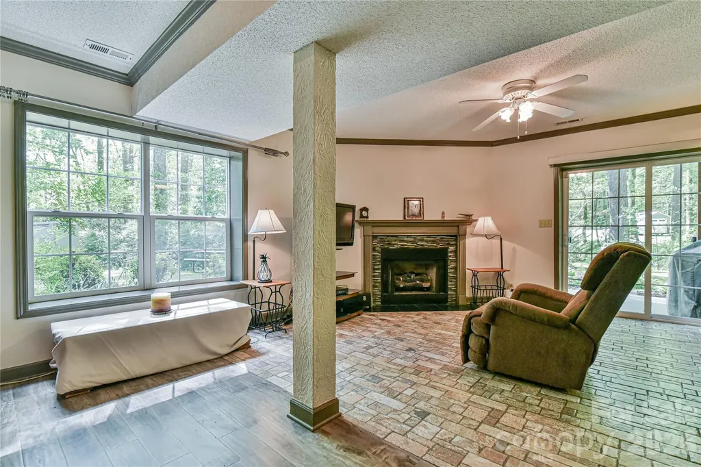 145 Fox Glen Drive Arden NC 28704