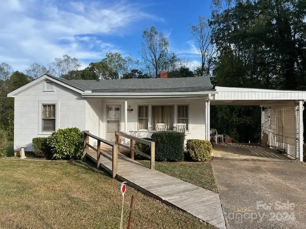 1435 Jacktown Road Marion NC 28752