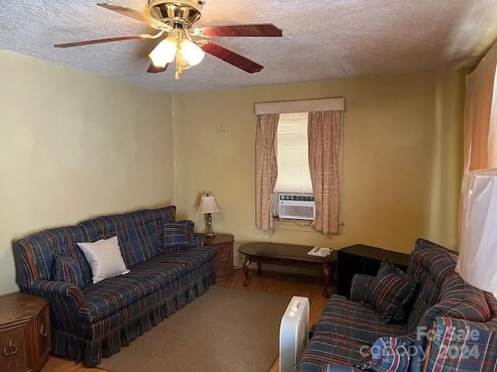 1435 Jacktown Road Marion NC 28752
