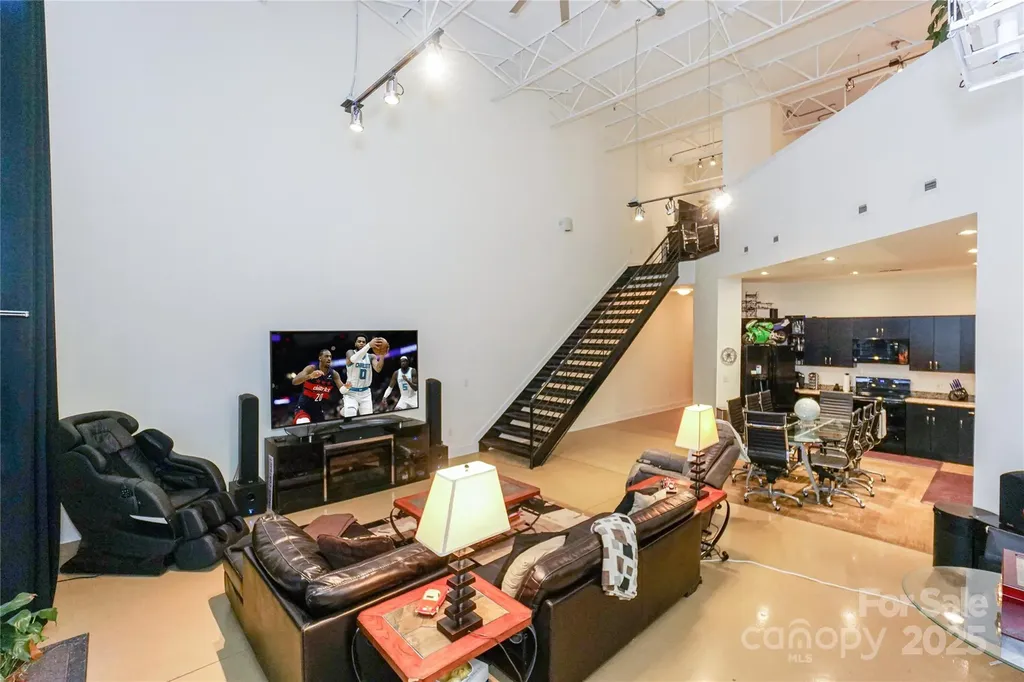 929 Westmere Avenue Charlotte NC 28208