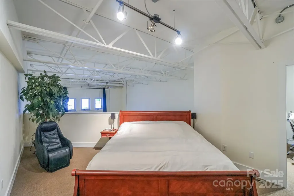 929 Westmere Avenue Charlotte NC 28208