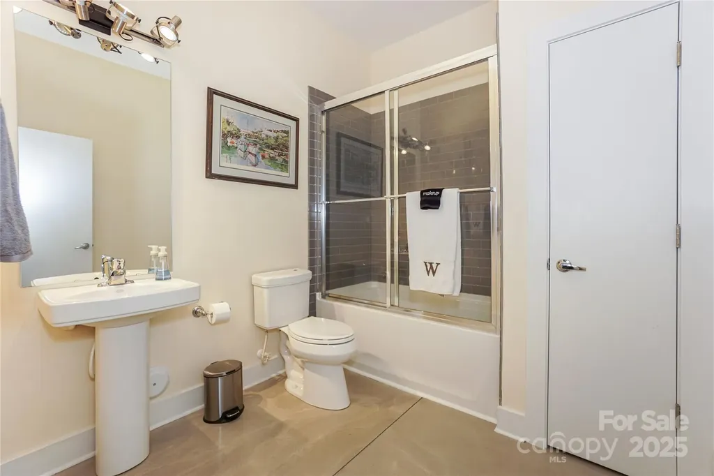 929 Westmere Avenue Charlotte NC 28208