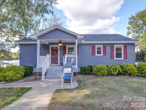 22 Garden Spot Lane Camden SC 29020