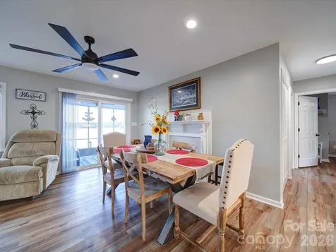 22 Garden Spot Lane Camden SC 29020