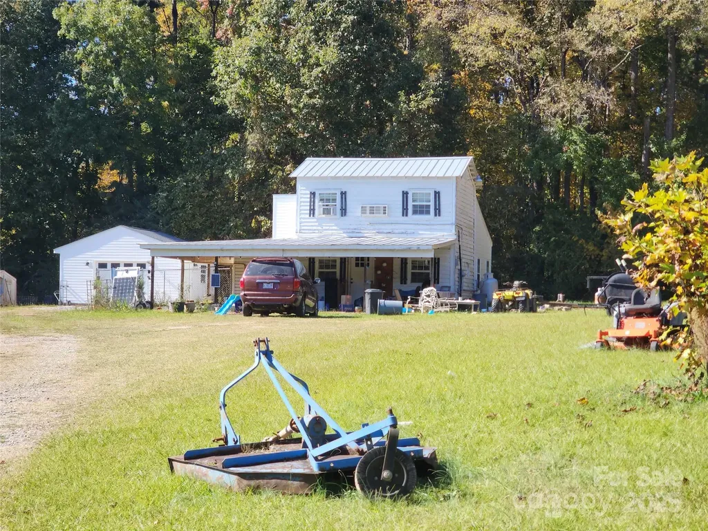 2351 Reges Store Road Nashville NC 27856