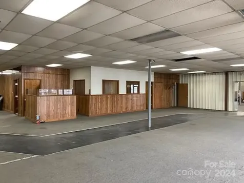 1809 W Front Street Statesville NC 28677