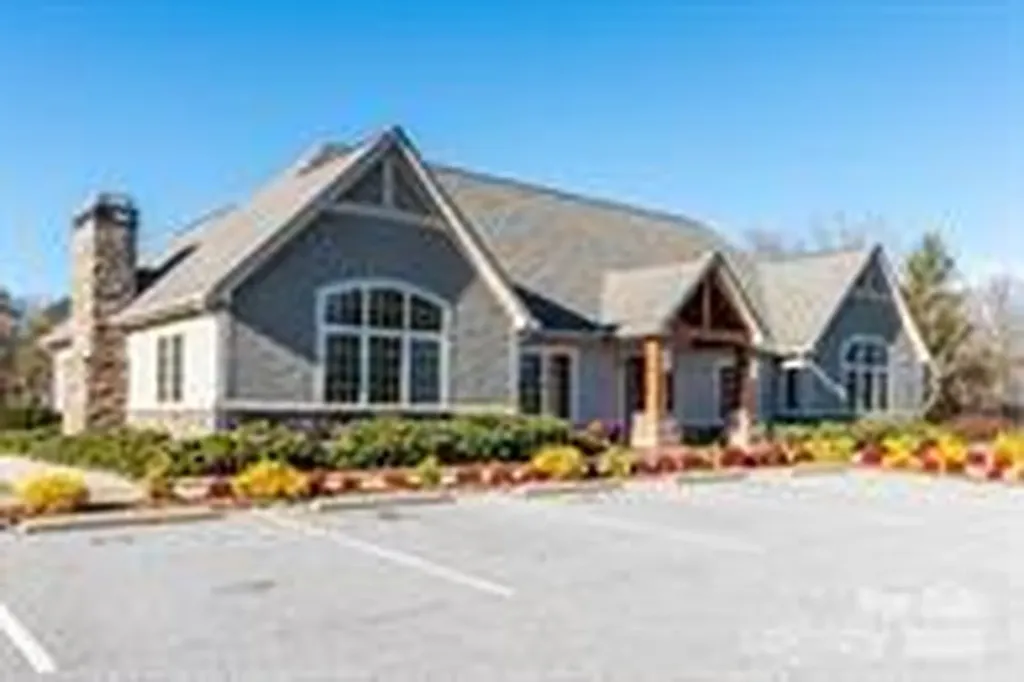 2637 Bowden Lane Hendersonville NC 28792