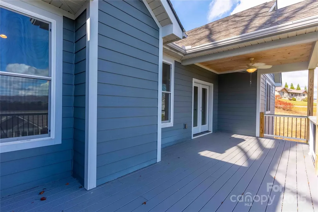 2637 Bowden Lane Hendersonville NC 28792