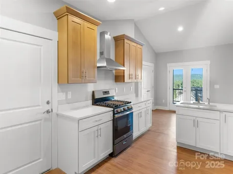 2637 Bowden Lane Hendersonville NC 28792