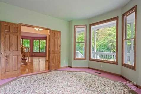 5580 Greenville Highway Brevard NC 28712