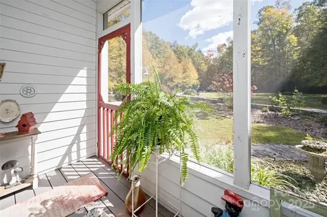 5580 Greenville Highway Brevard NC 28712