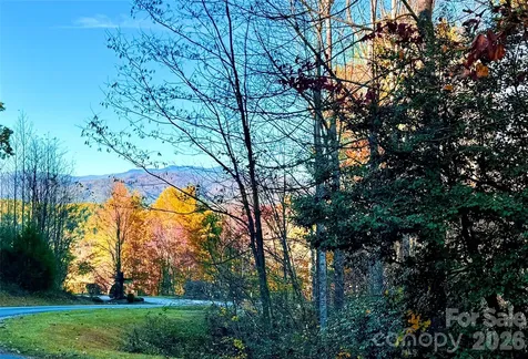 6.09 Acres, Lot 136/137 Johns Ridge Parkway Lenoir NC 28645